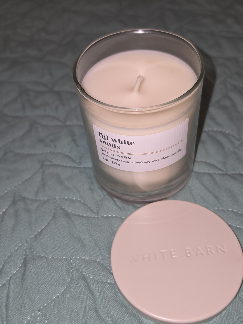 White Barn Fiji White Sands Candle in Cream and Light Pink